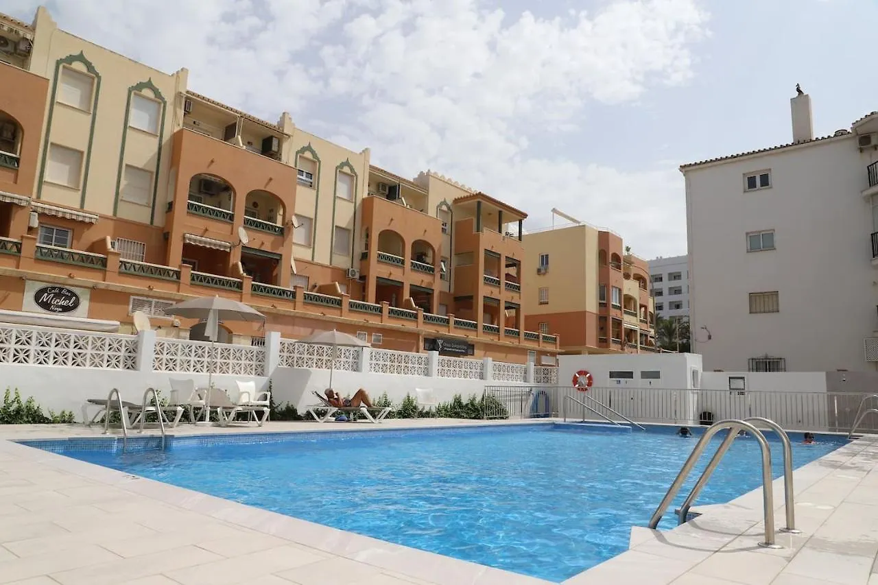 Apartamento En Nerja. Primera Linea De Playa